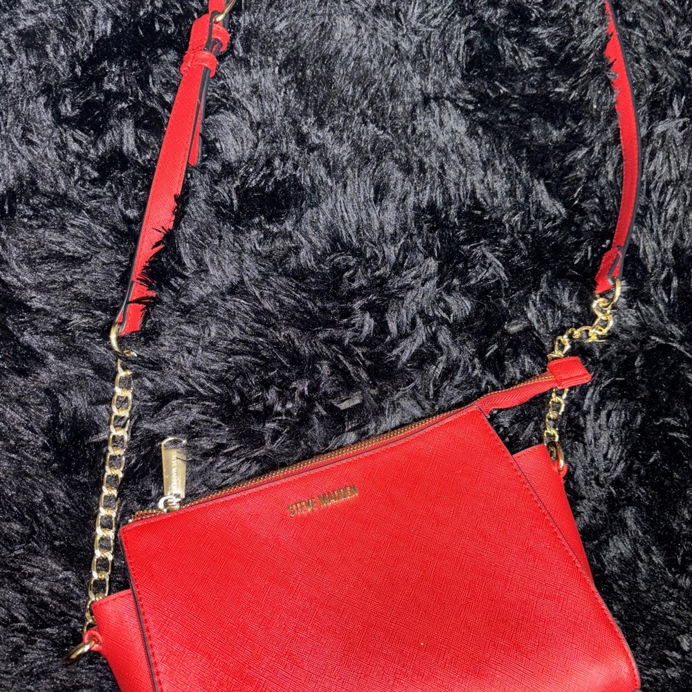 Steve Madden Vibrant Red Crossbody Bag